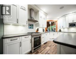 677 Windsor Pl, Campbell River, BC V9W7Y6 Photo 22
