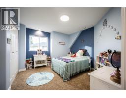 677 Windsor Pl, Campbell River, BC V9W7Y6 Photo 41