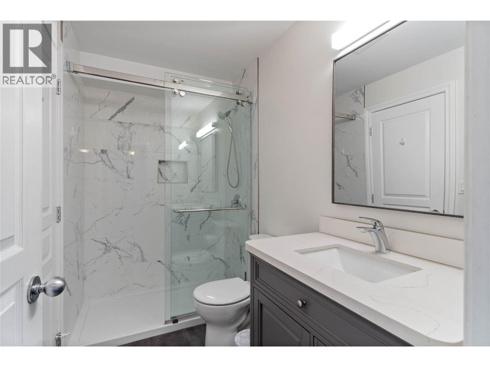#405 970 LORNE Street - 19