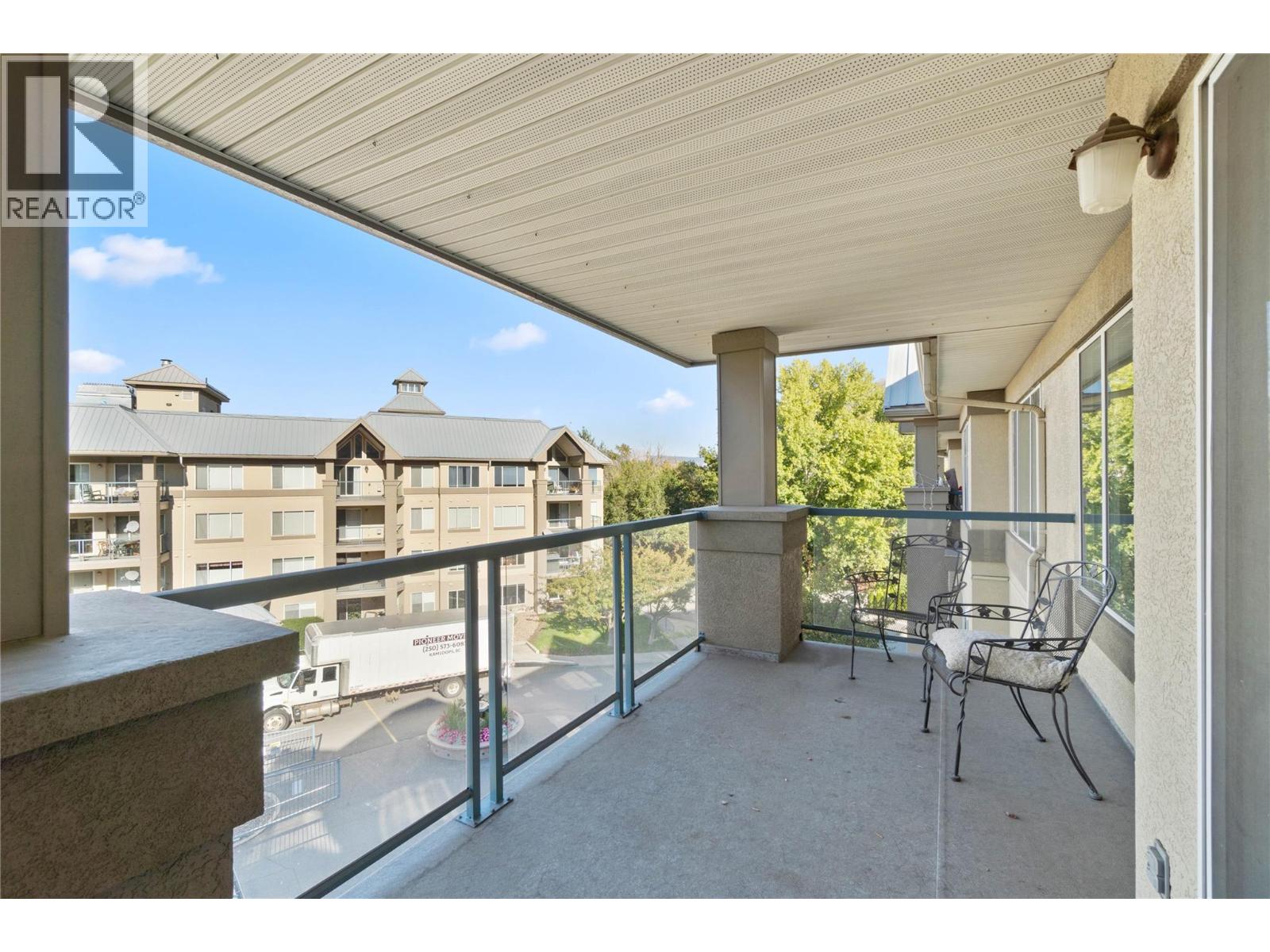 #405 970 LORNE Street - 22