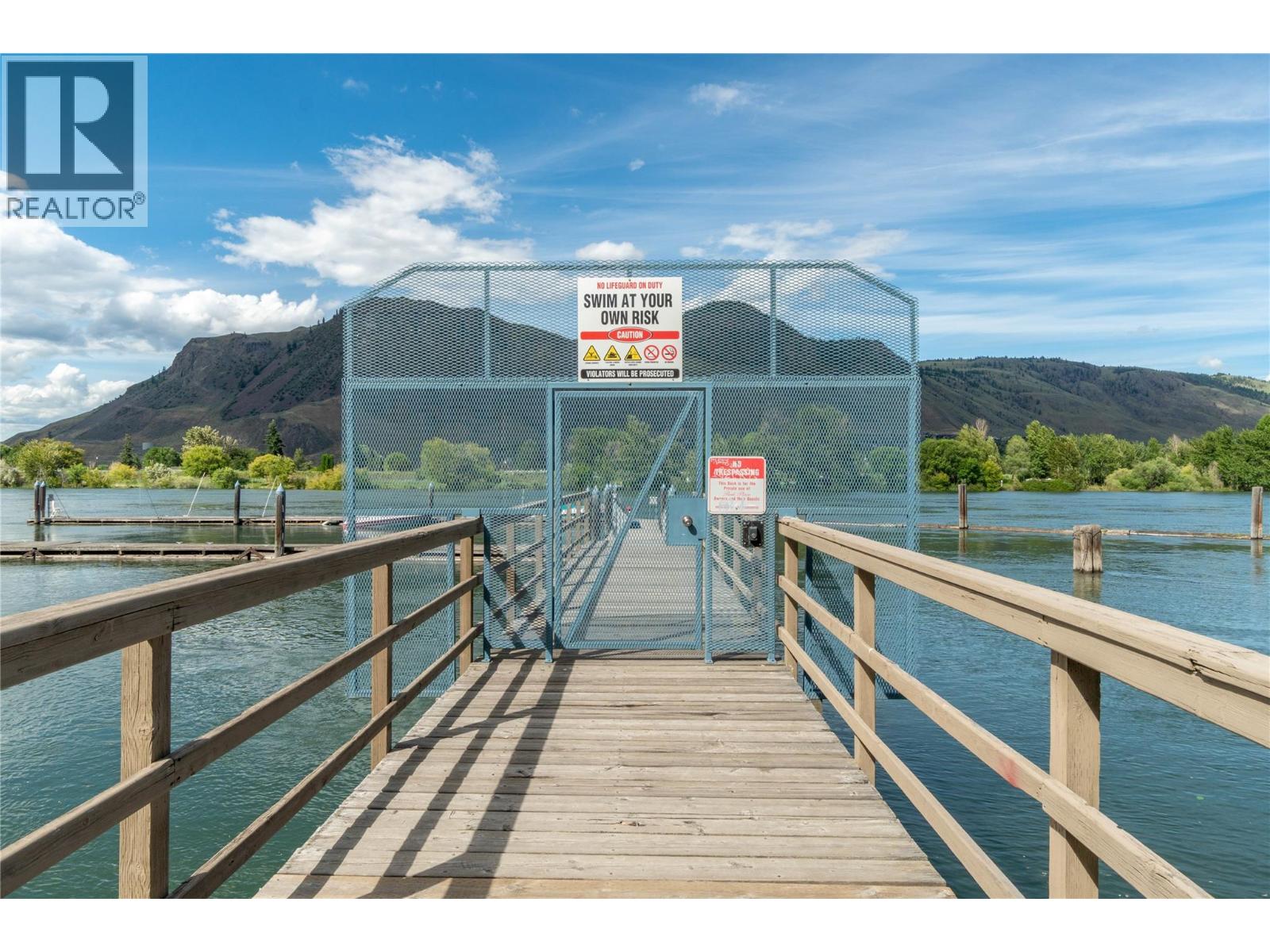 #405 970 LORNE Street - Image 5
