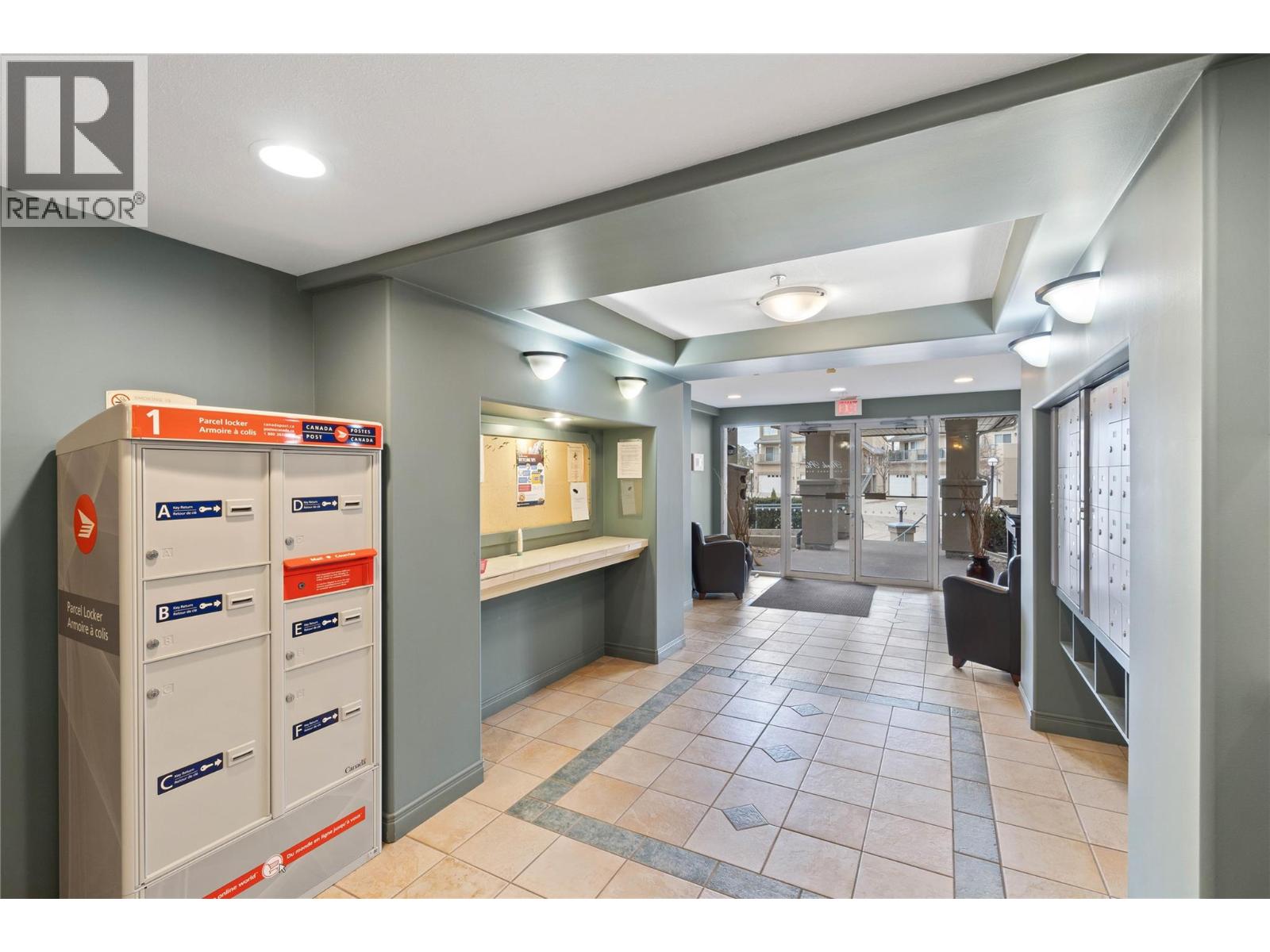 #405 970 LORNE Street - 41