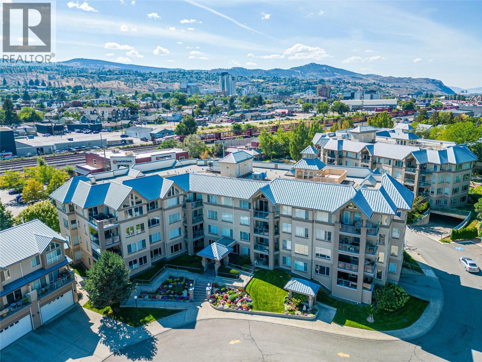 #405 970 LORNE Street - Image 47