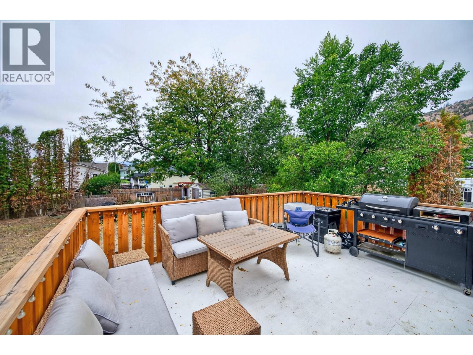 859 DEVER Drive - Image 12