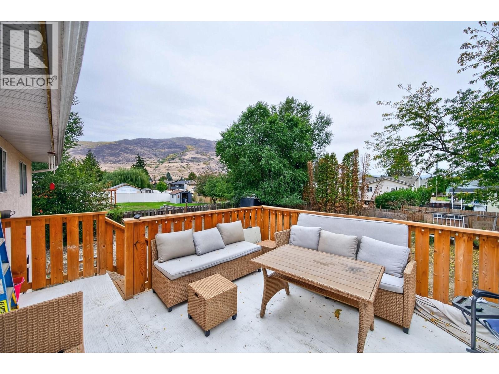 859 DEVER Drive - Image 11