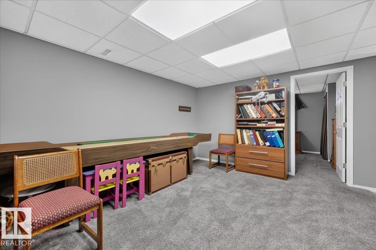 5104 53 ST - Image 38