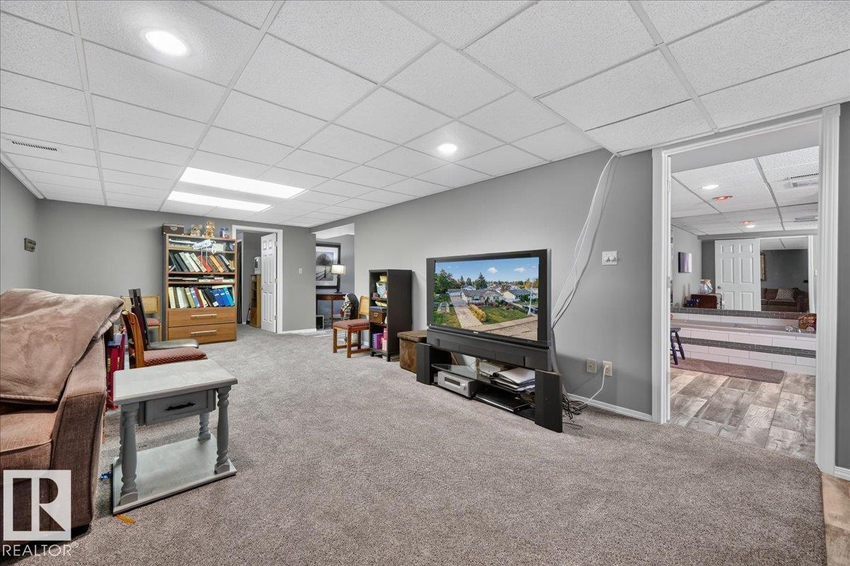 5104 53 ST - 41