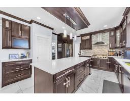8362 170a Street, Surrey, BC V4N5J7 Photo 11
