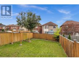 18 Feint Drive, Ajax, ON L1T0E5 Photo 21