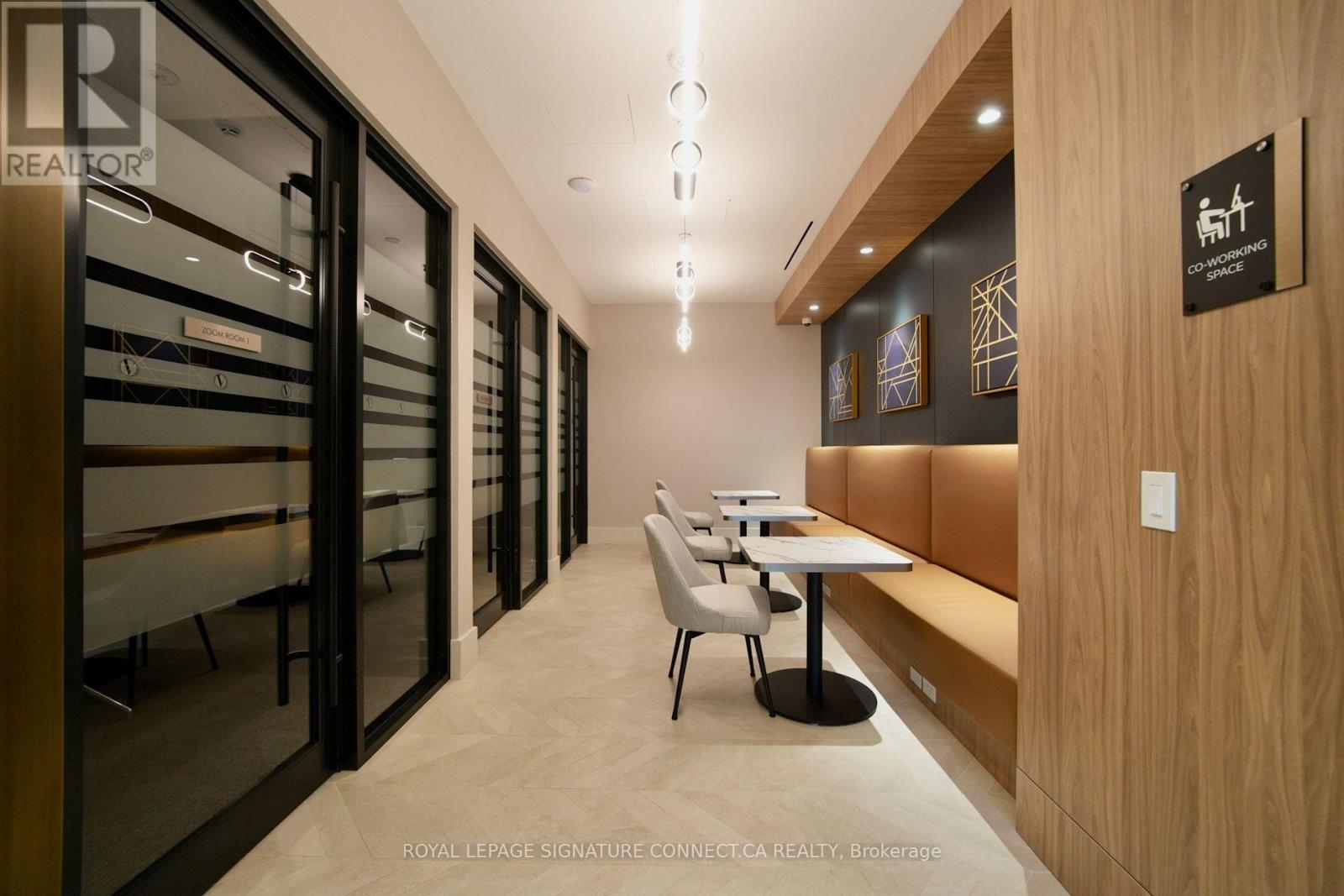 21 Meadowdale Road — photo 33