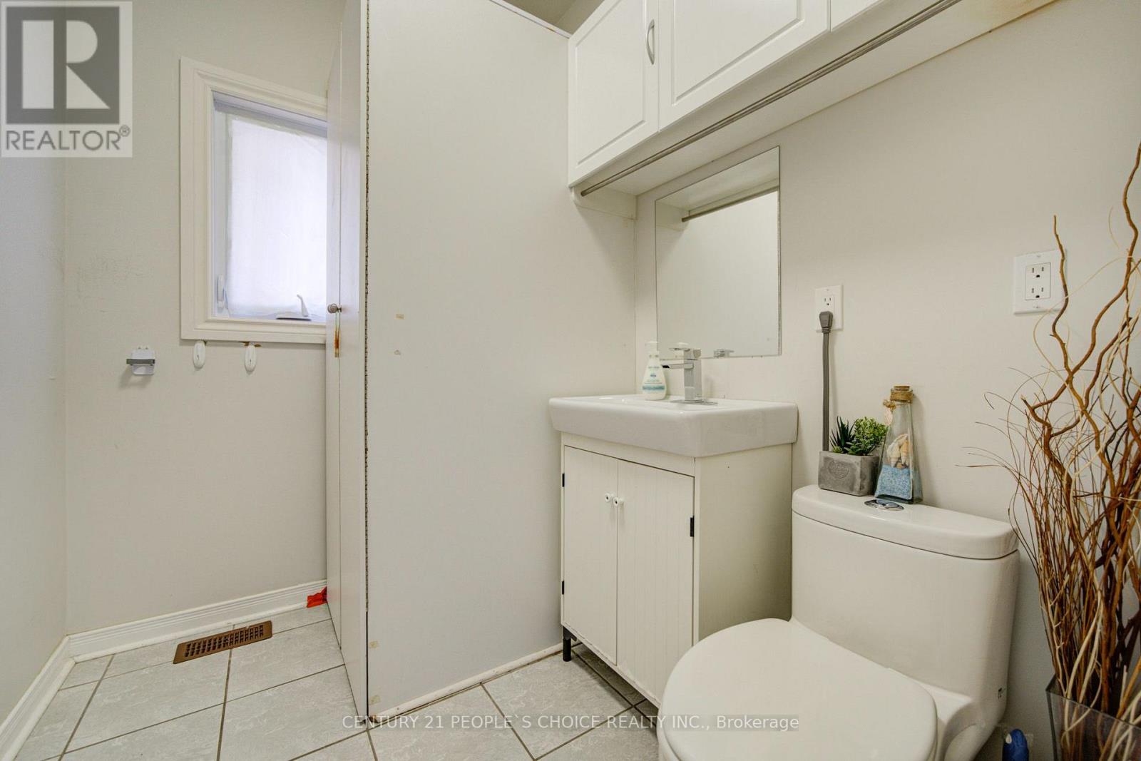 145 TRAILHEAD AVENUE - 12