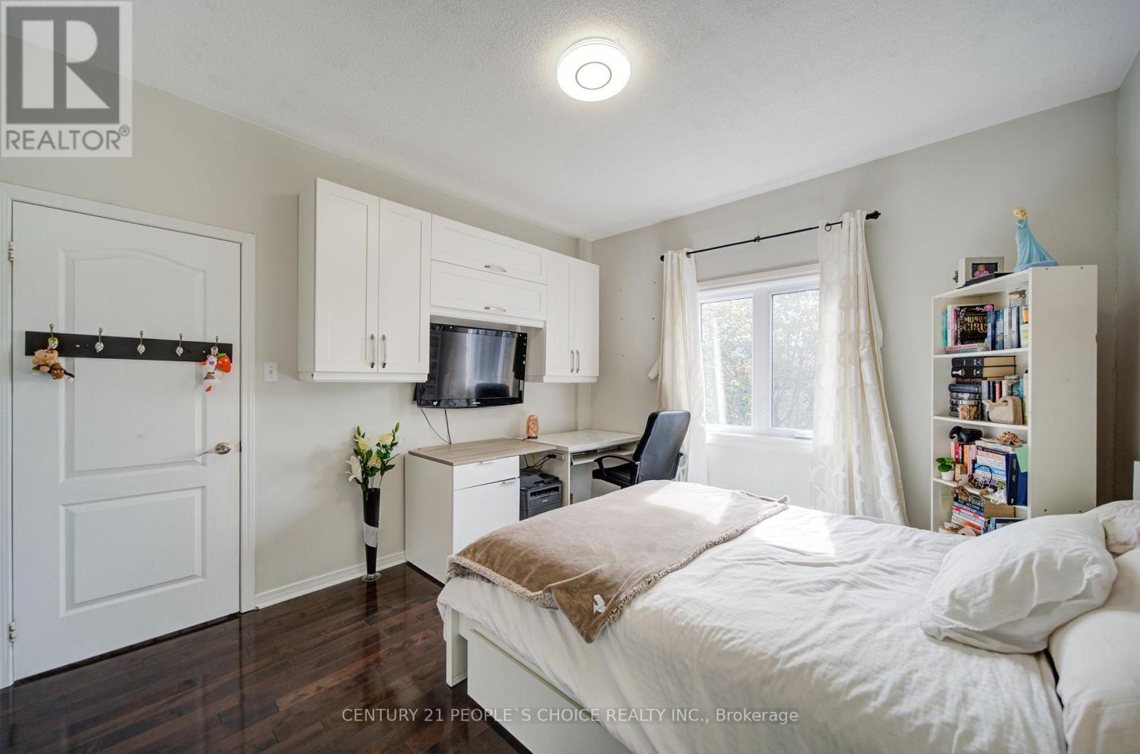 145 TRAILHEAD AVENUE - 22
