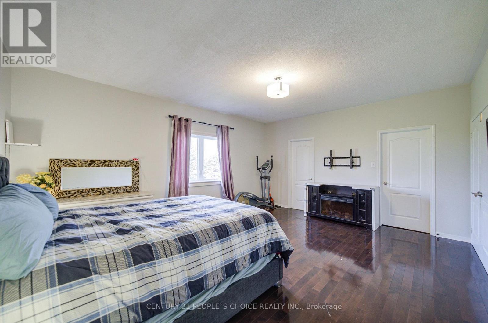 145 TRAILHEAD AVENUE - Image 26