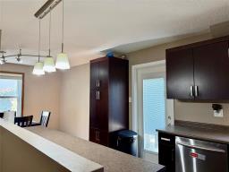 68 E Fotheringham Drive, Brandon, MB R7B3E5 Photo 8