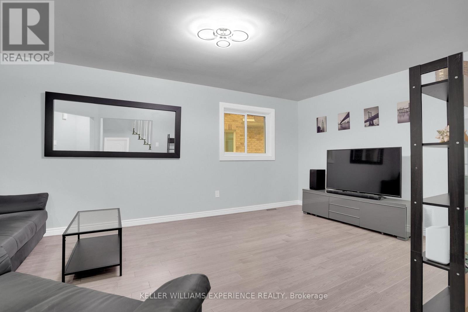 60 NICHOLSON DRIVE - Image 11