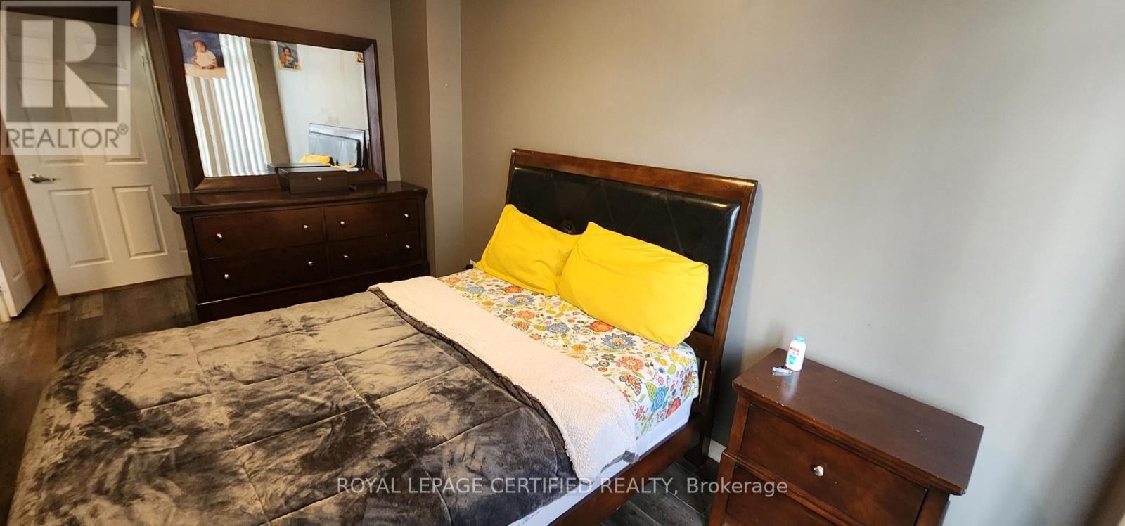 #416 54 SKY HARBOUR DRIVE - Image 8