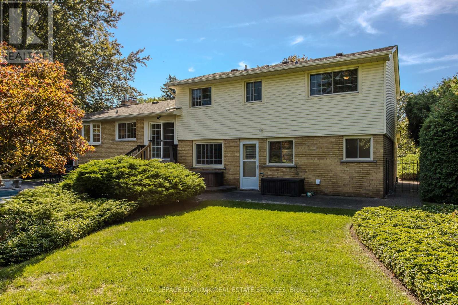 247 WALDEN DRIVE - Image 11