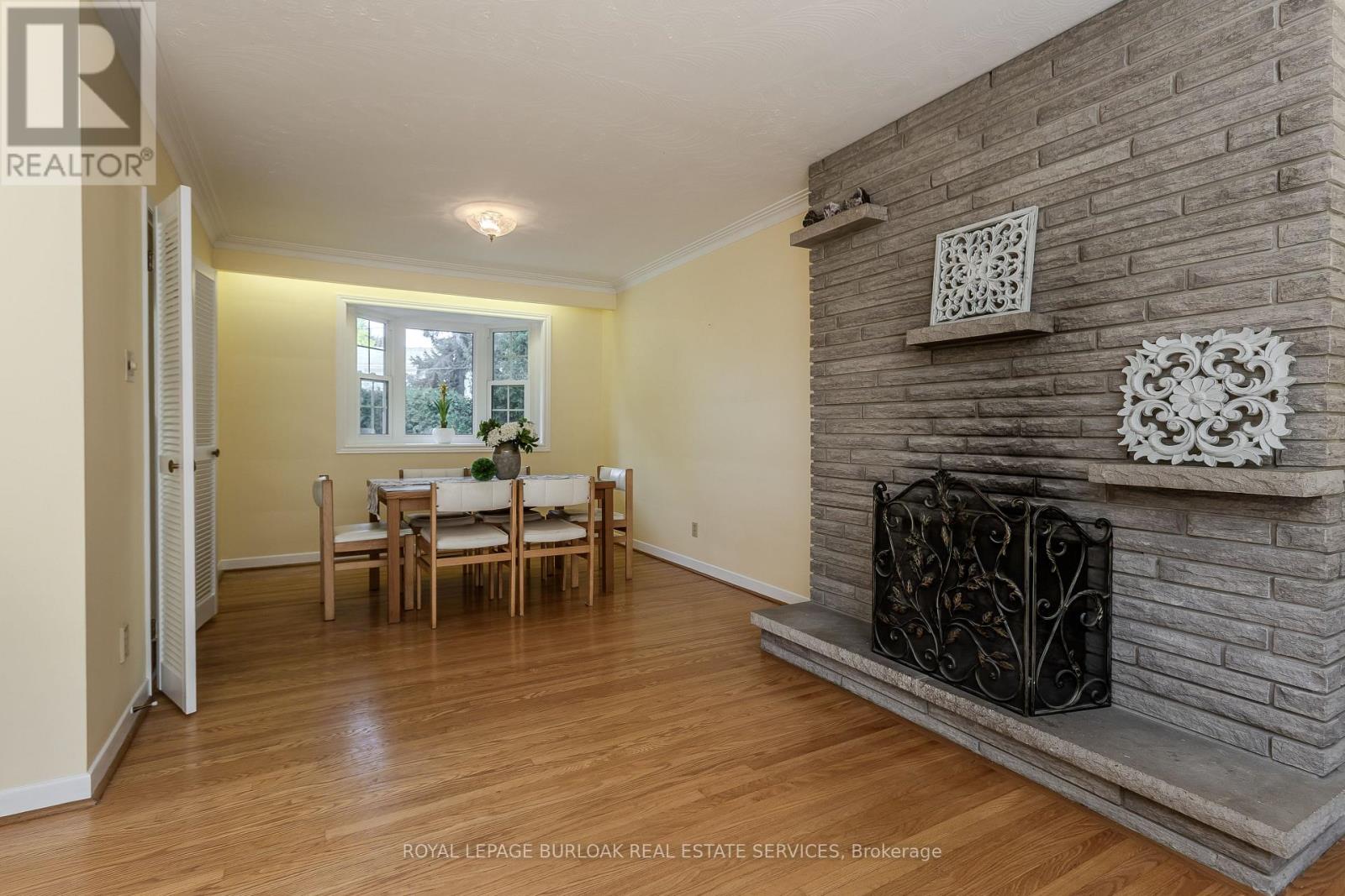 247 WALDEN DRIVE - Image 14