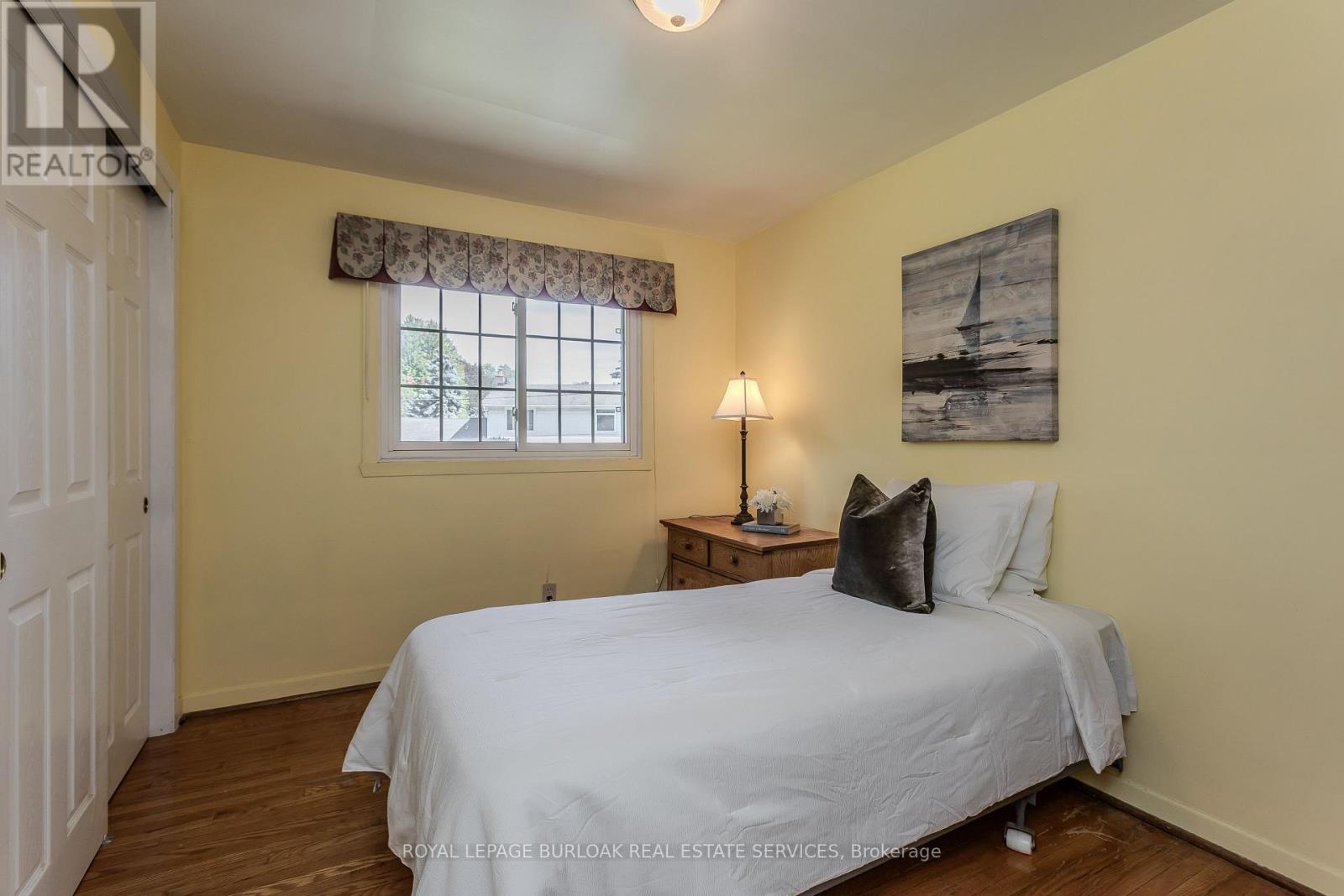 247 WALDEN DRIVE - Image 23