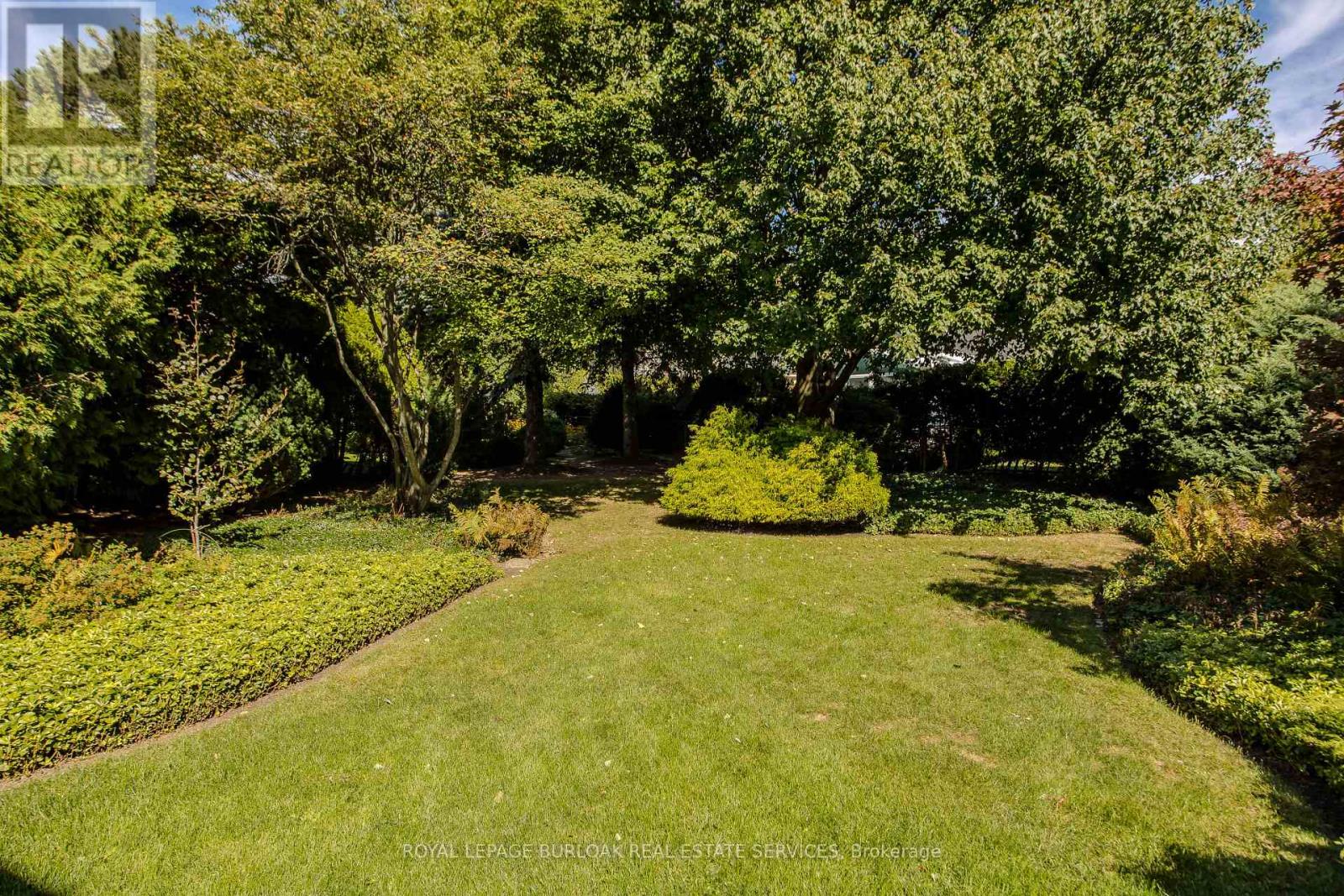 247 WALDEN DRIVE - Image 8