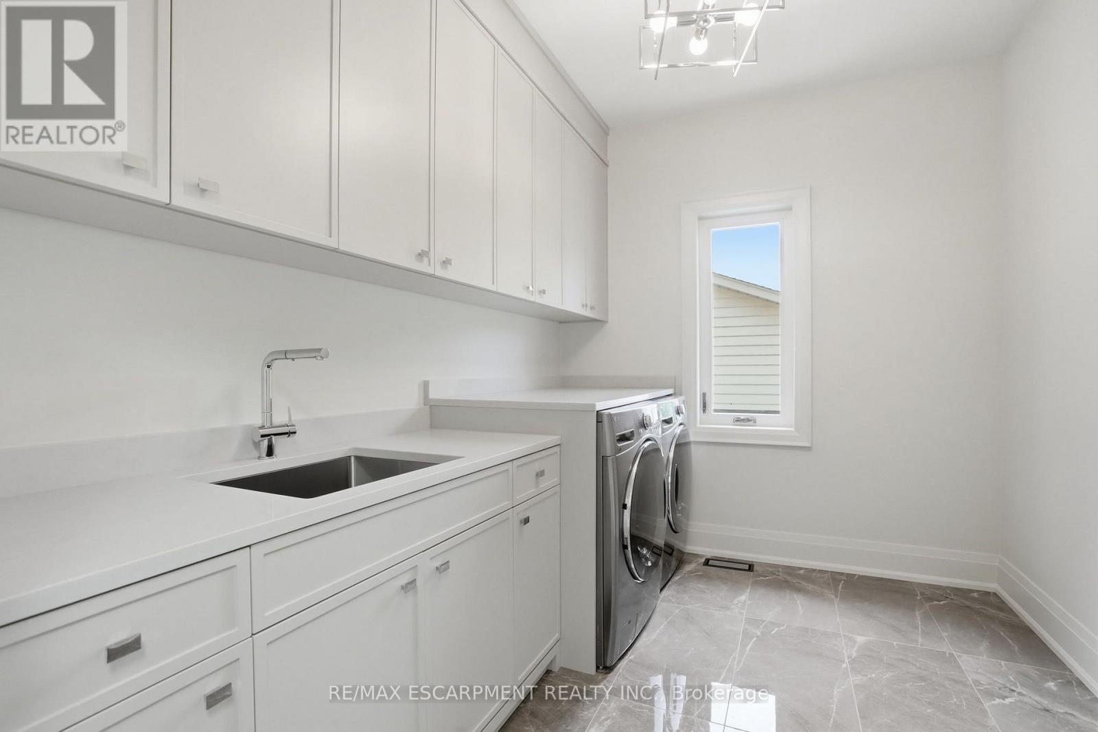 1254 BRAMBLEWOOD LANE - Image 36