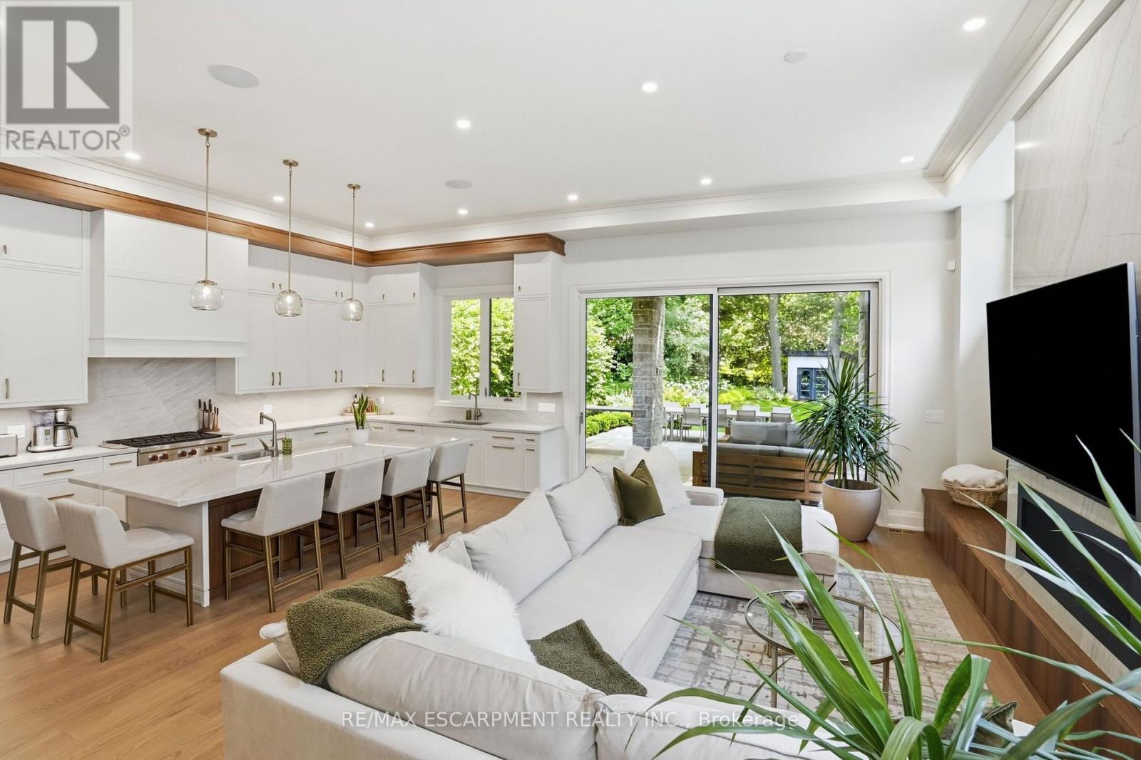 1254 BRAMBLEWOOD LANE - Image 6