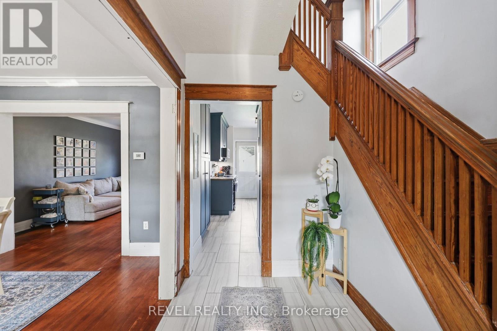 52 BERRYMAN AVENUE - Image 4