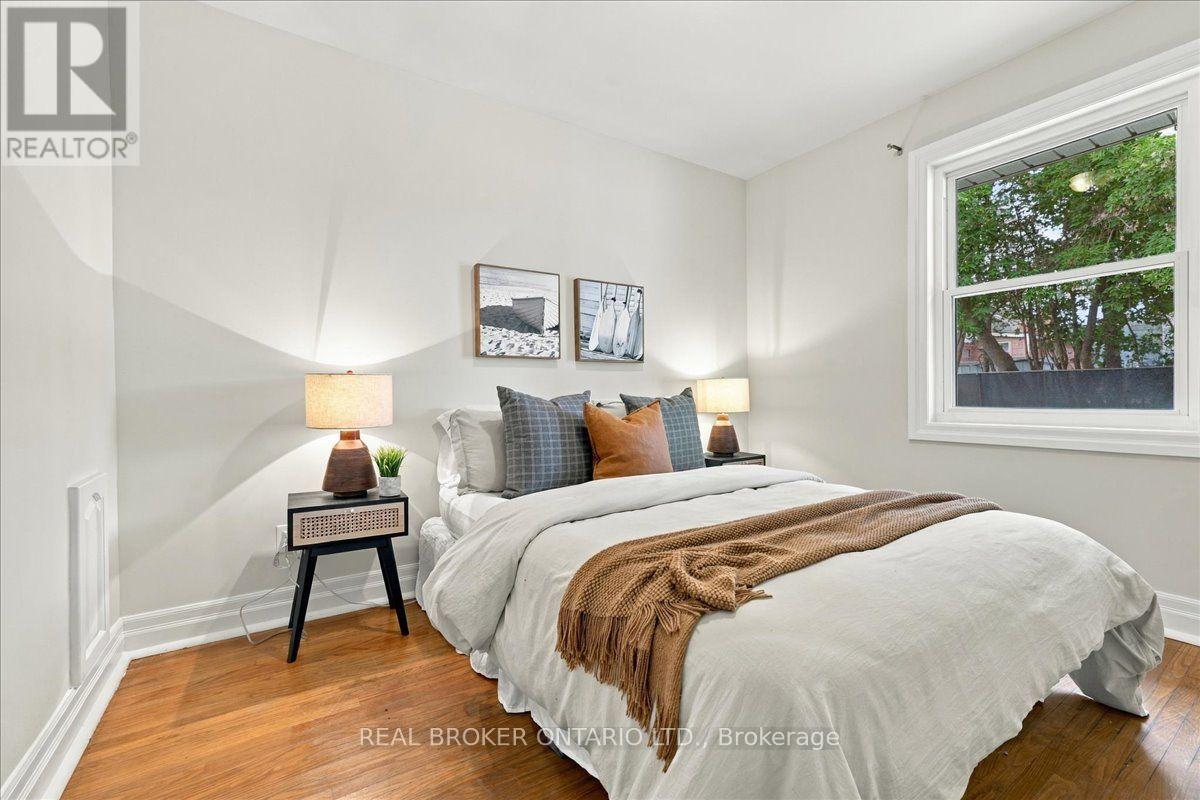 480 ROSSEAU ROAD - 13