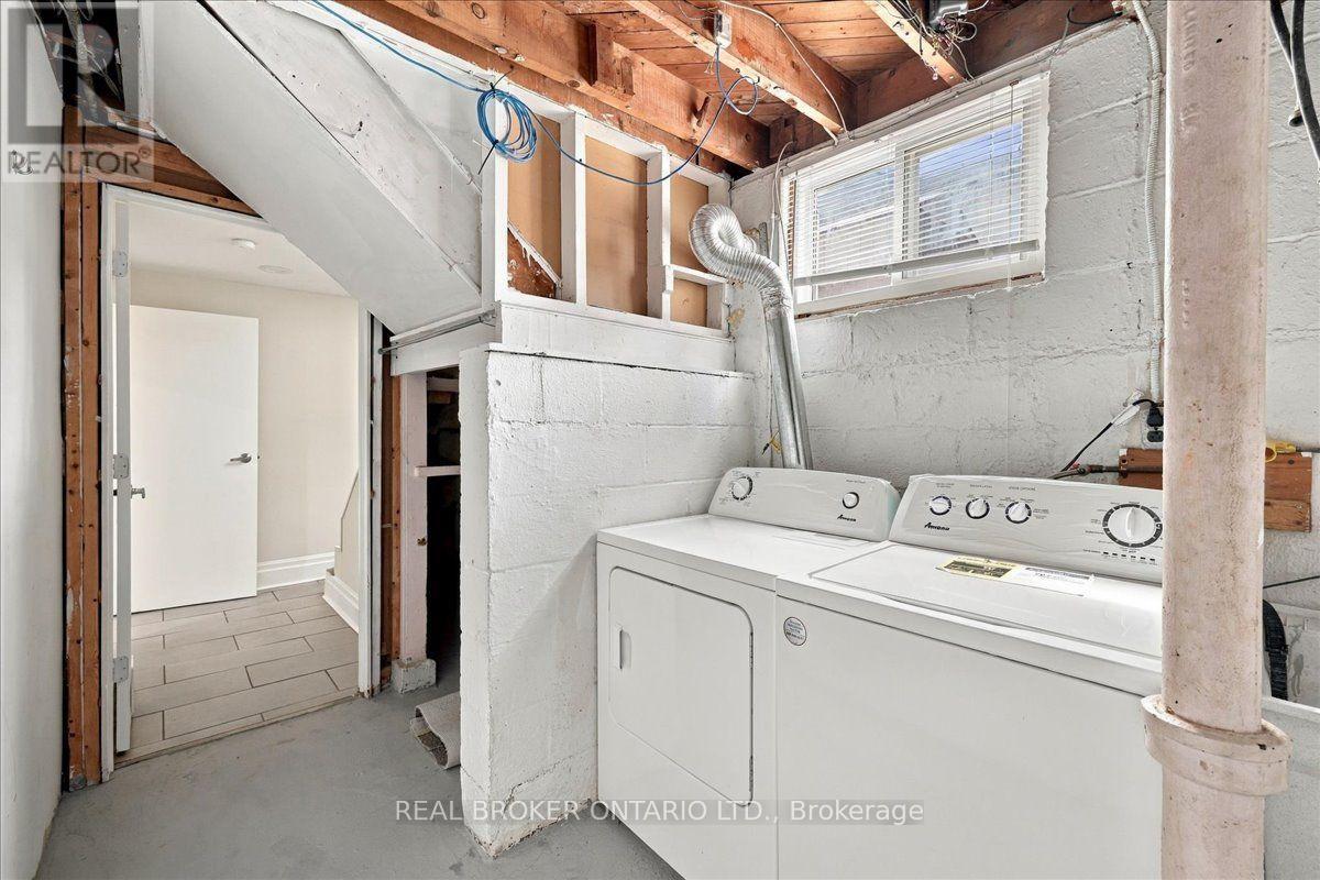 480 ROSSEAU ROAD - 23