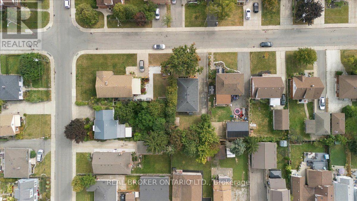 480 ROSSEAU ROAD - 29