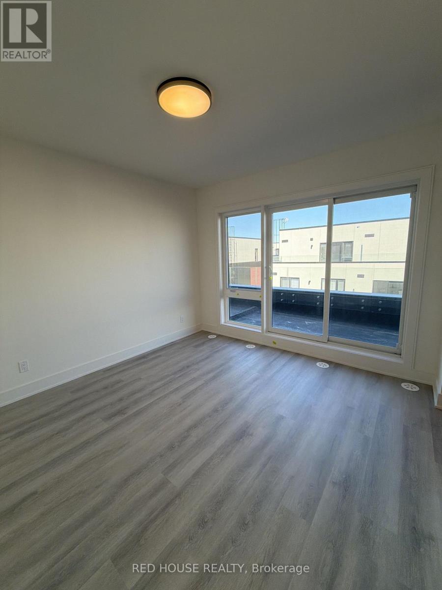 240 Ellis Avenue — photo 21