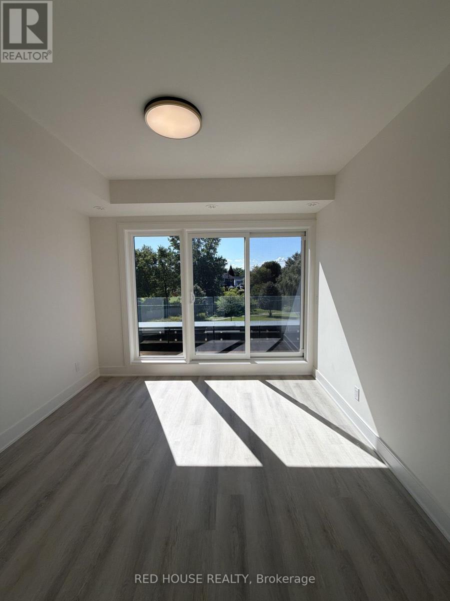 240 Ellis Avenue — photo 28