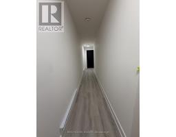 240 Ellis Avenue, St  Catharines, ON L2P0H2 Photo 37