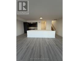 Bathroom - 240 Ellis Avenue, St  Catharines, ON L2P0H2 Photo 8