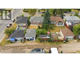 2622 42 Street SE - photo 11