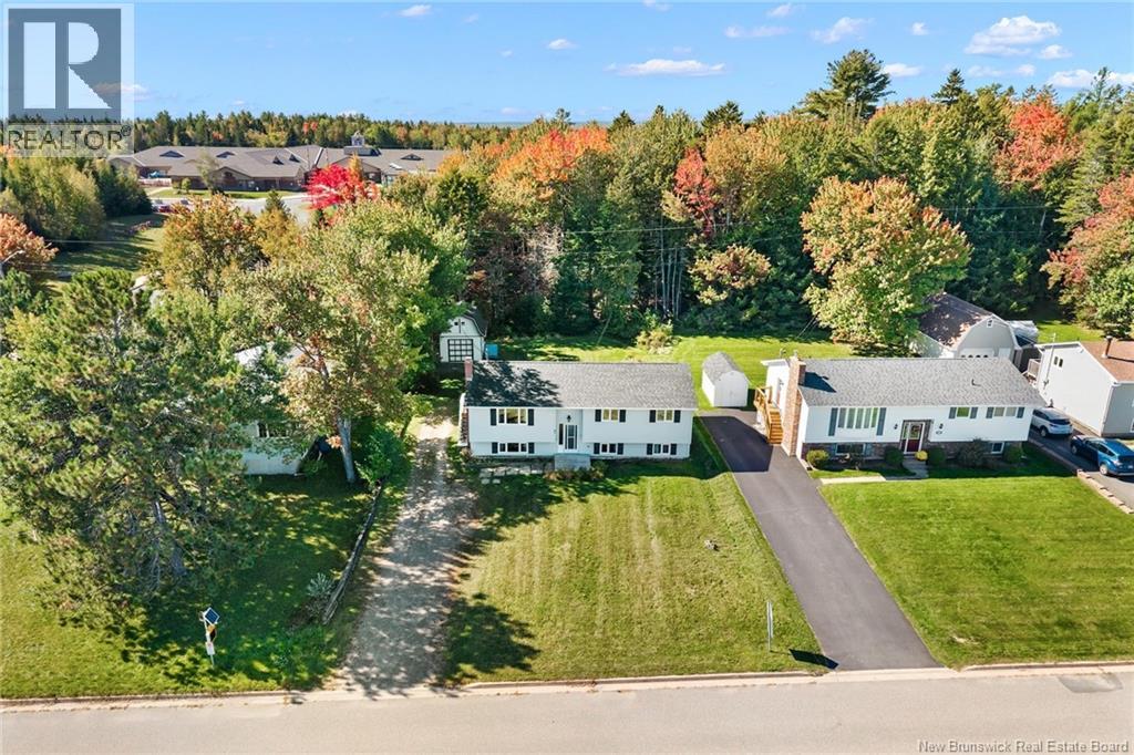 95 Sprucewood Drive - 2