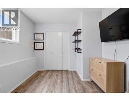 2 Denmark Crescent, Red Deer, AB T4R2K4 Photo 18