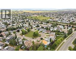 2 Denmark Crescent, Red Deer, AB T4R2K4 Photo 30
