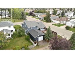 2 Denmark Crescent, Red Deer, AB T4R2K4 Photo 28