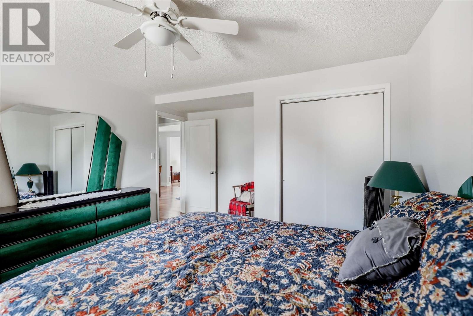 386 Second AVE - 17