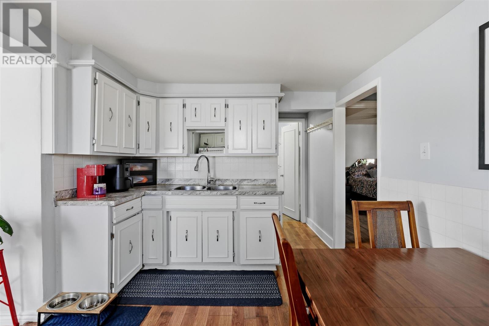 386 Second AVE - Image 11