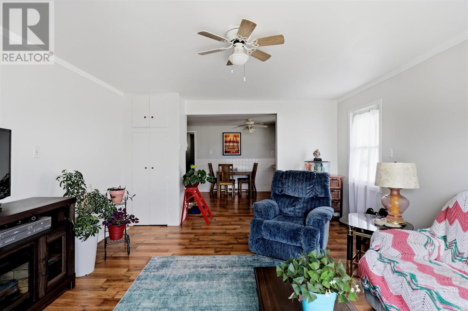 386 Second AVE - Image 8