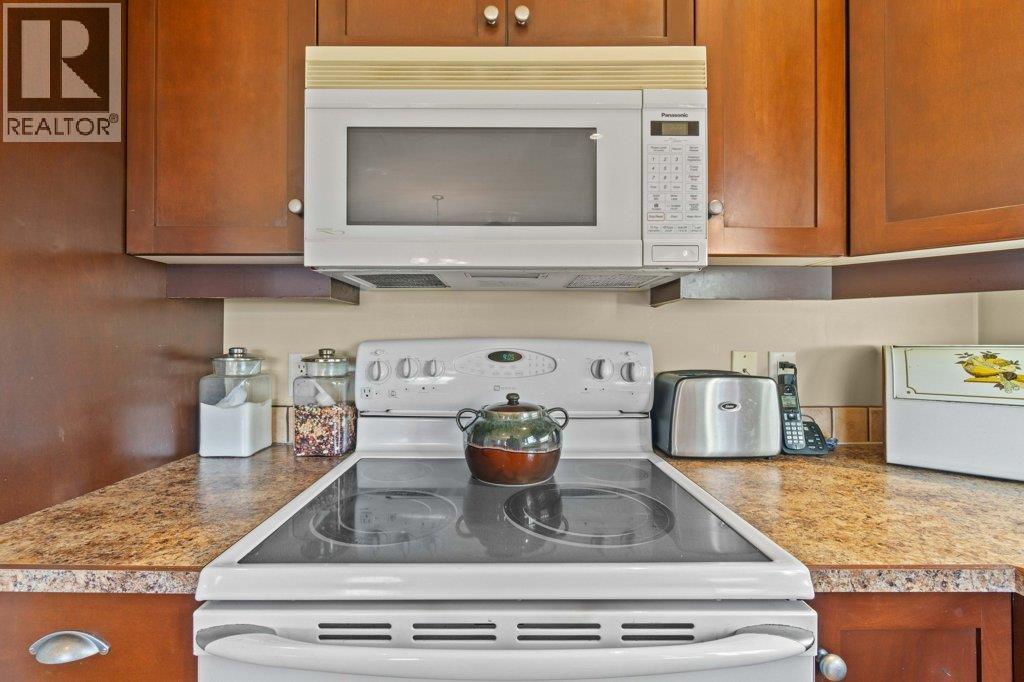 #7 881 16 Street NE - Image 17