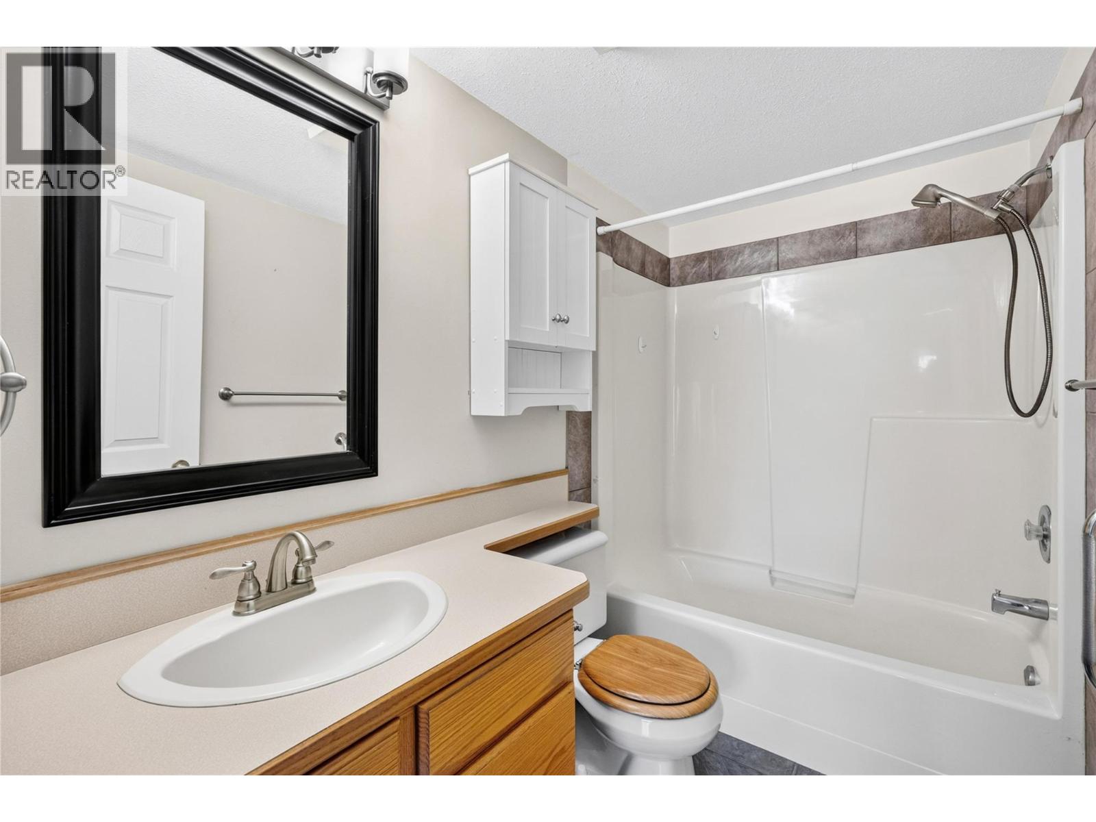 301 1750 ATKINSON Street, Penticton