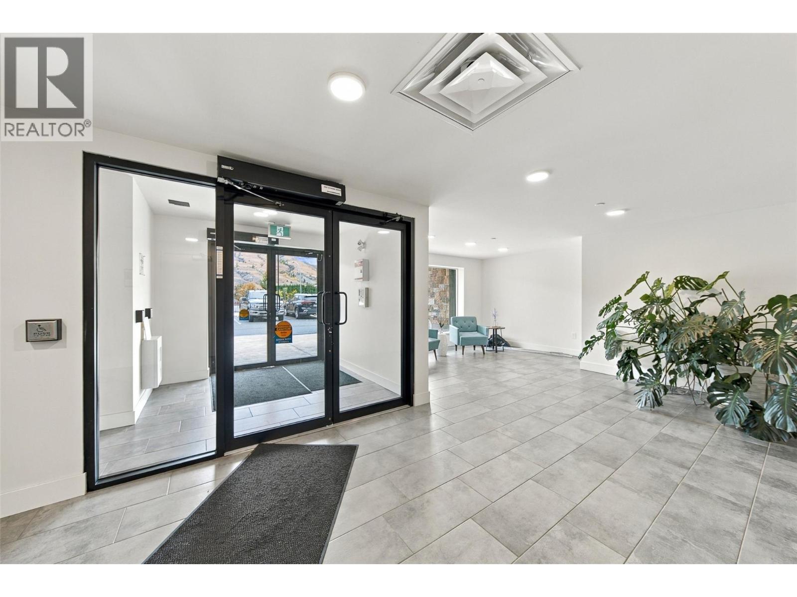 #302 651 DUNES Drive - 38