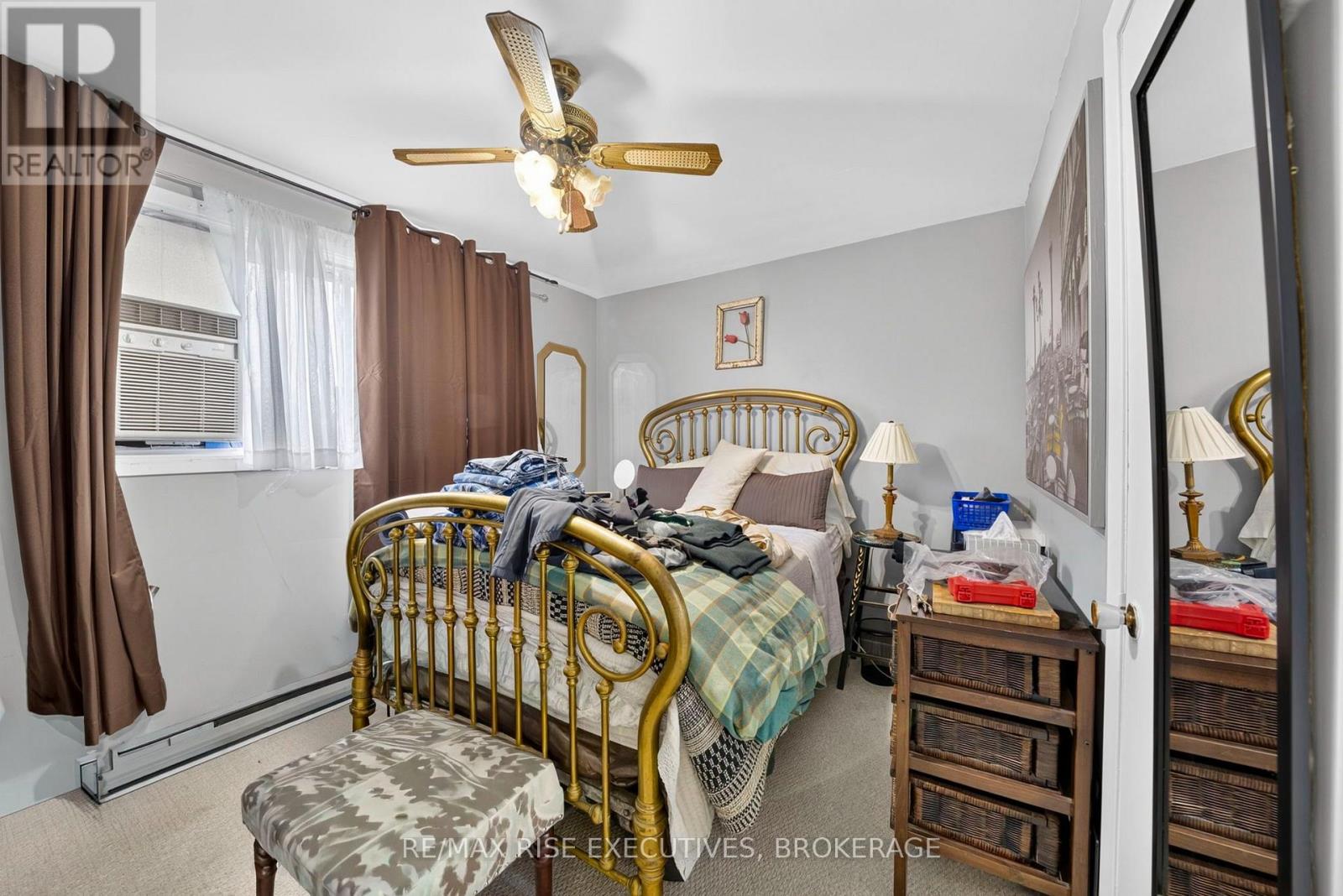 33 MONTGOMERY BOULEVARD - Image 12
