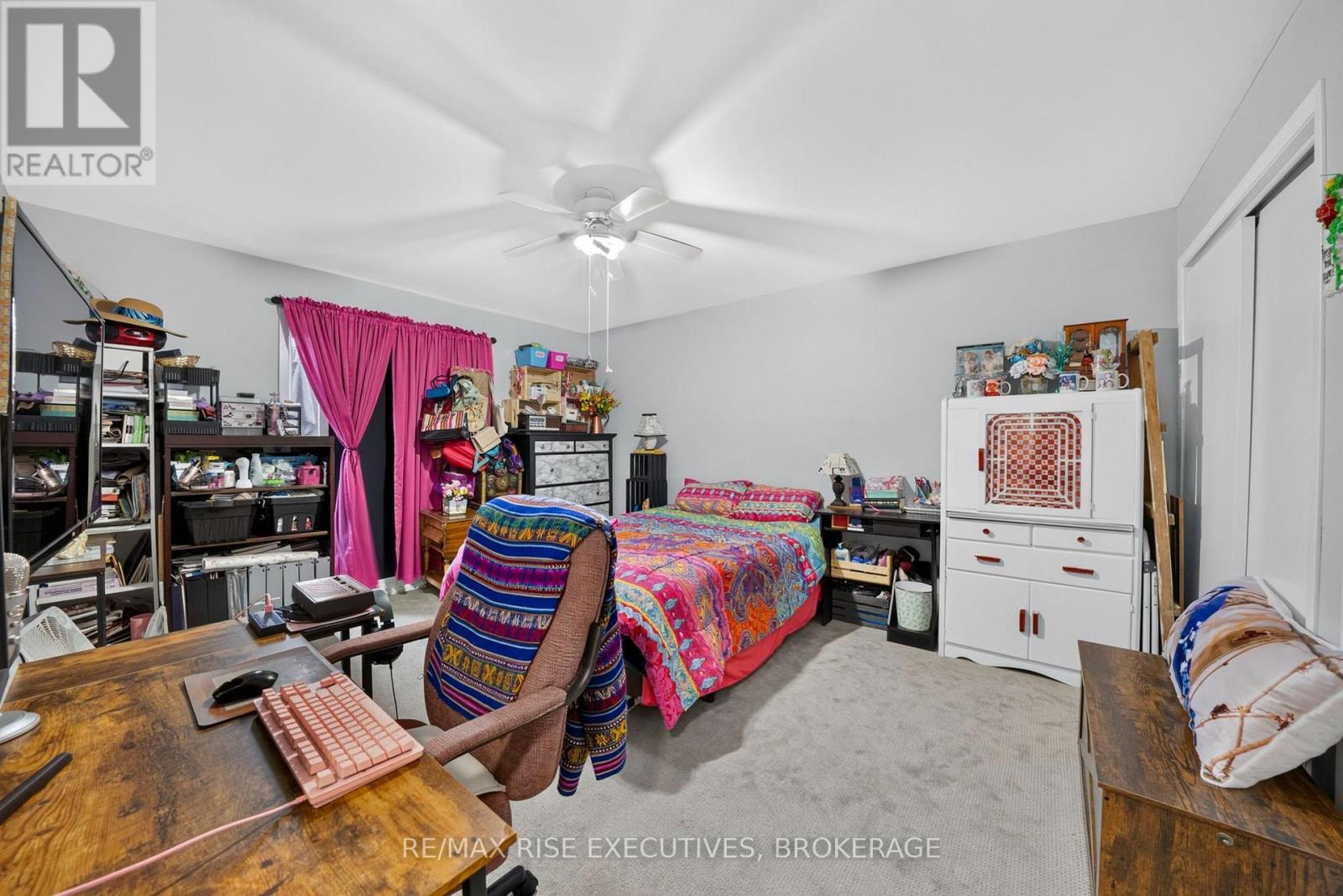 33 MONTGOMERY BOULEVARD - 32