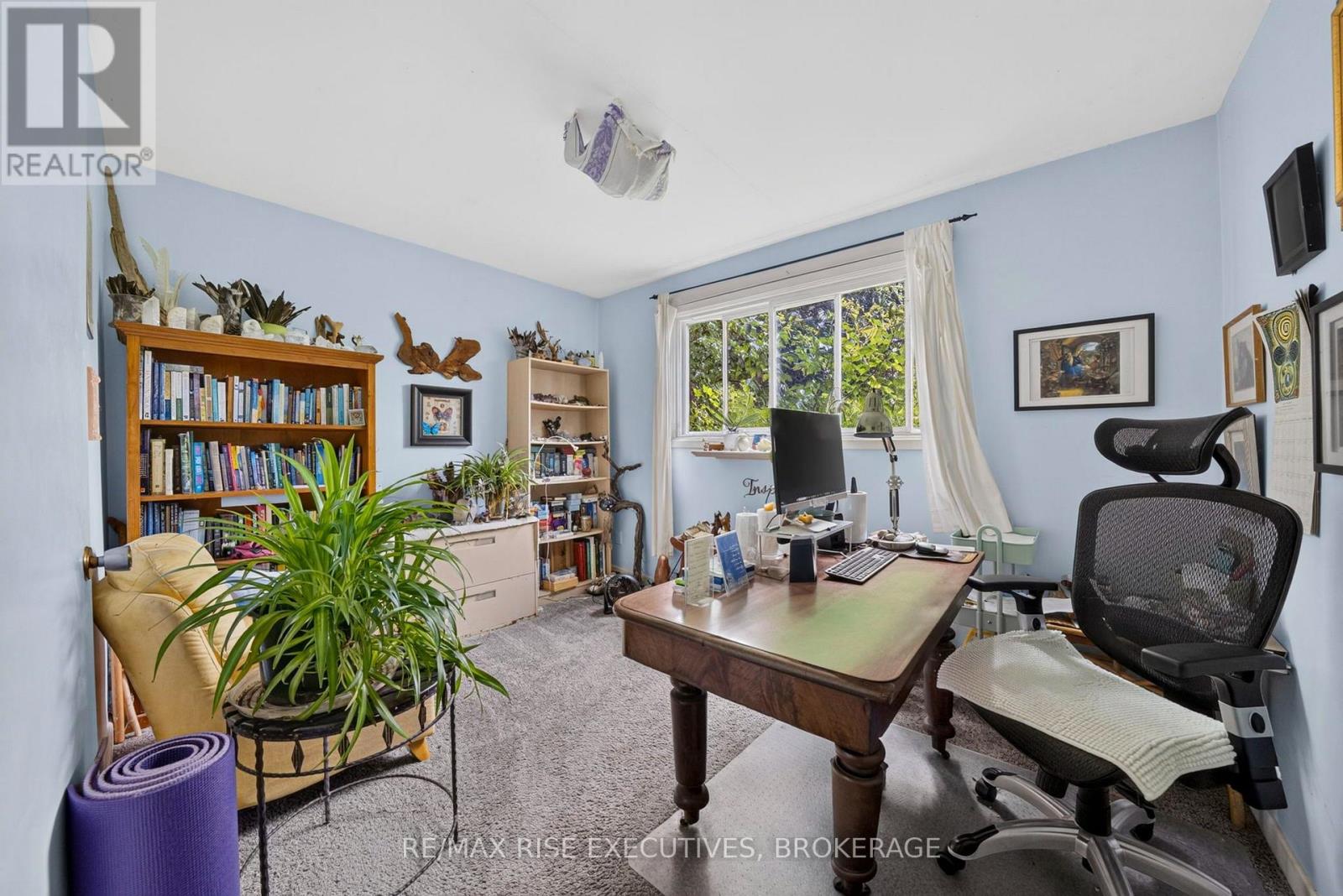 33 MONTGOMERY BOULEVARD - 45