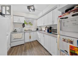 Dining room - 33 Montgomery Boulevard, Kingston, ON K7M3N7 Photo 18