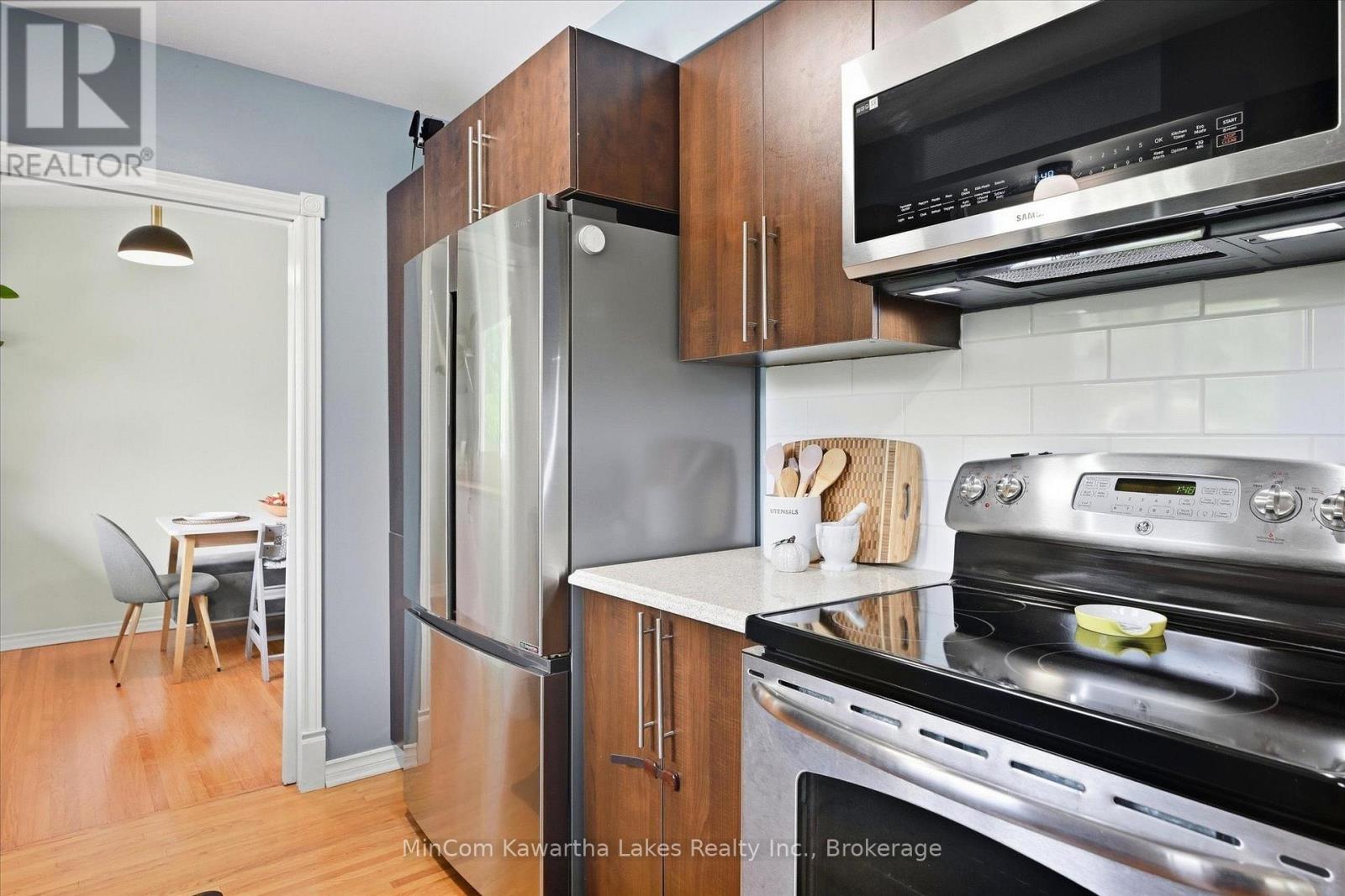 472 HIGHLAND ROAD - Image 17